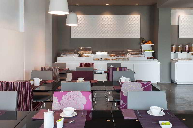 8piuhotel