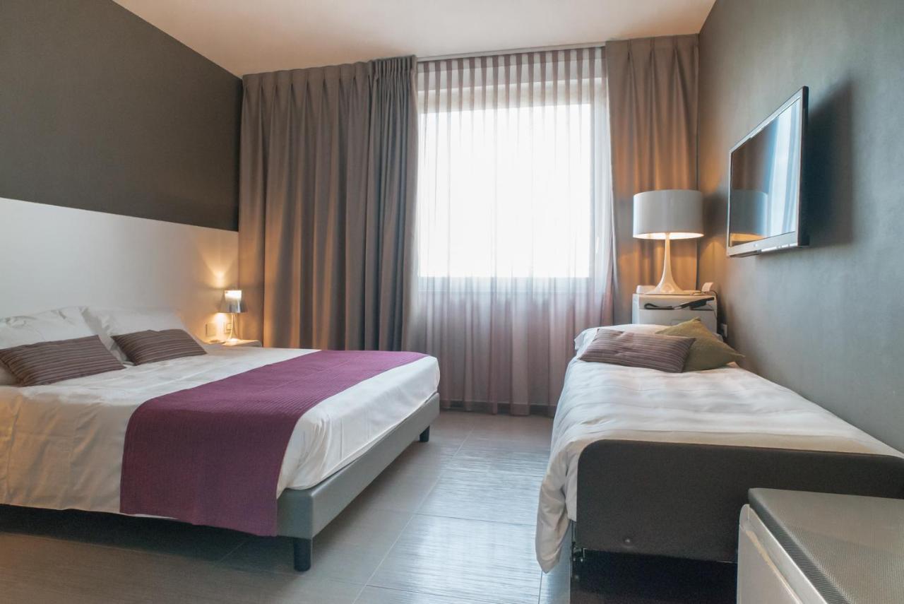 8piuhotel 4*